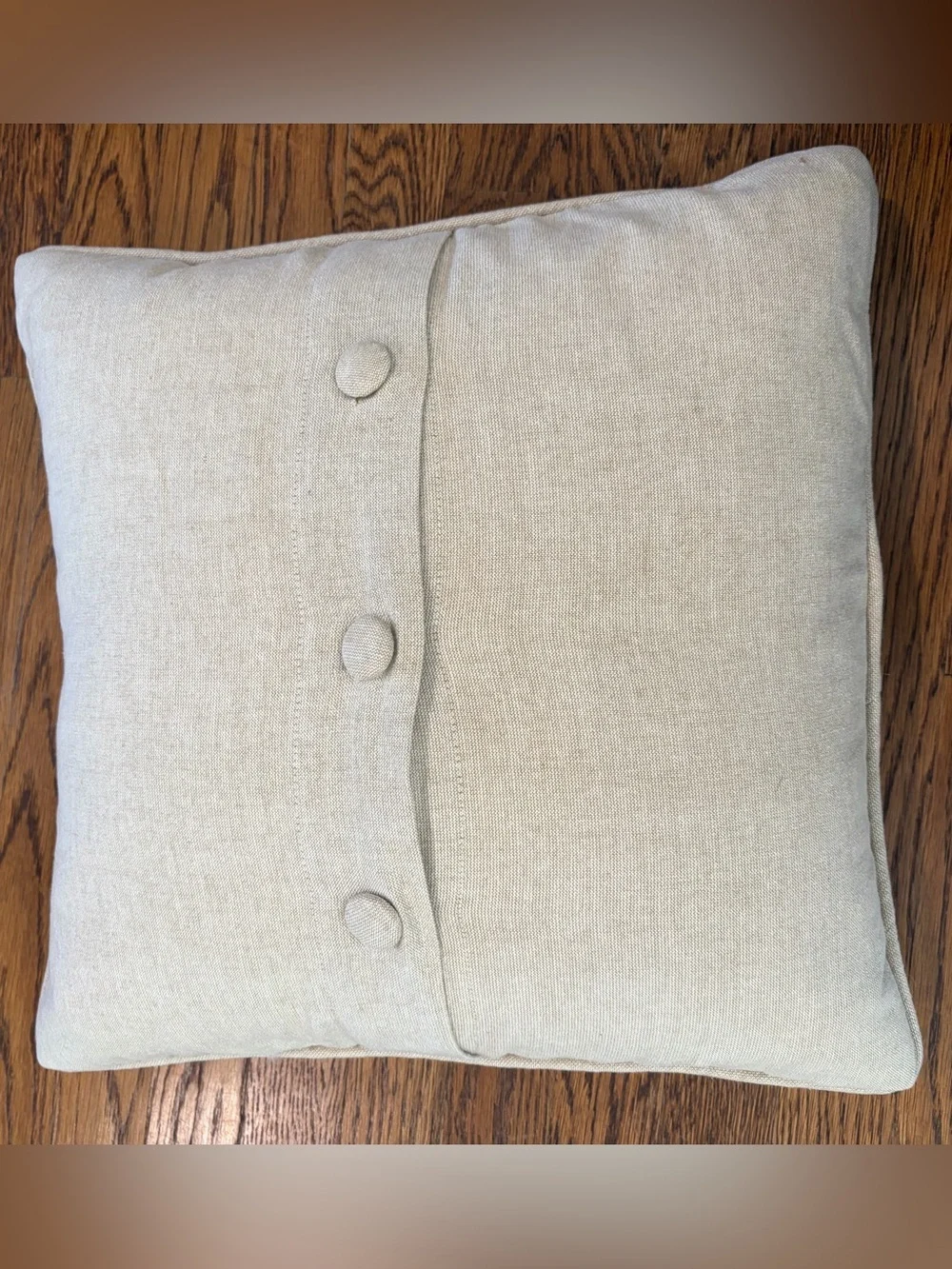 Pottery Barn Coastal Nautical Embroidered Seashell Decor Pillow Cover 18x18 Tan